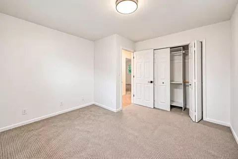 Bedroom - 3400 Cambridge Dr, Springfield, OH 45503 photo 5 of 7