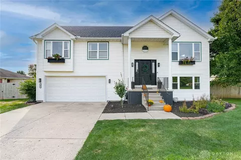 757 Glenwood Dr, Jamestown, OH 45335