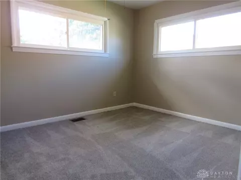 Bedroom - 2026 Russet Ave, Kettering, OH 45420 photo 2 of 7
