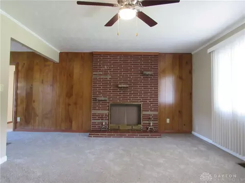 Living - 2026 Russet Ave, Kettering, OH 45420 photo 1 of 5