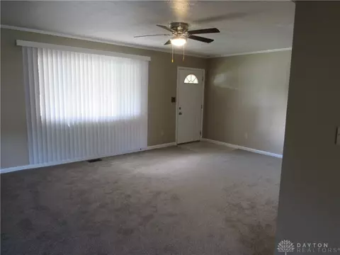 Living - 2026 Russet Ave, Kettering, OH 45420 photo 3 of 5