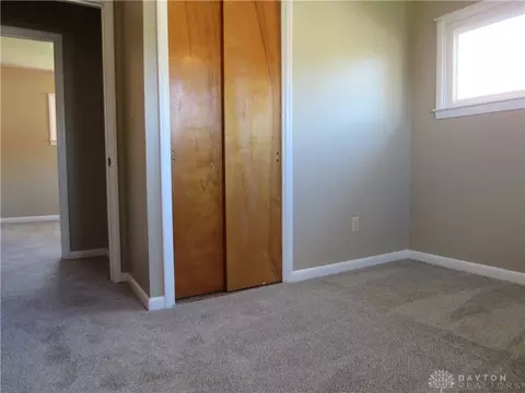 Bedroom - 2026 Russet Ave, Kettering, OH 45420 photo 4 of 7
