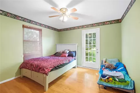 Bedroom - 4525 E National Rd, Springfield, OH 45505 photo 4 of 5