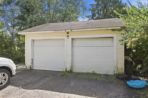 Exterior - 4525 E National Rd, Springfield, OH 45505 photo 9 of 9