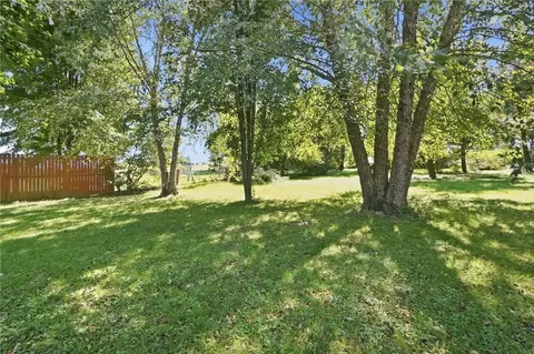 Exterior - 4525 E National Rd, Springfield, OH 45505 photo 7 of 9