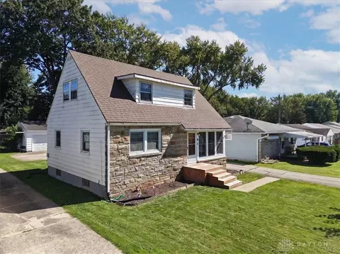Exterior - 308 Birch Rd, Springfield, OH 45503 photo 5 of 10