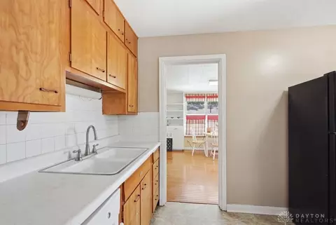 Kitchen - 308 Birch Rd, Springfield, OH 45503 photo 1 of 3