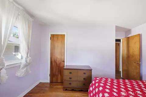Bedroom - 308 Birch Rd, Springfield, OH 45503 photo 2 of 6