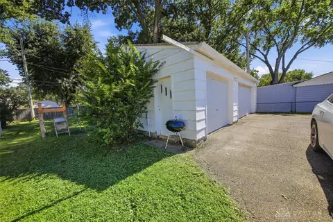 Exterior - 308 Birch Rd, Springfield, OH 45503 photo 9 of 10