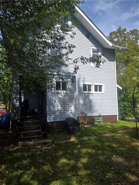 Exterior - 812 Work, Akron, OH 44320 photo 3 of 4