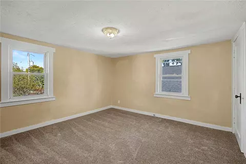 Bedroom - 2913 Haig Ave, Kettering, OH 45419 photo 9 of 12