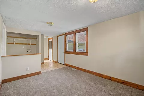 Entry Way - 2913 Haig Ave, Kettering, OH 45419 photo 4 of 8