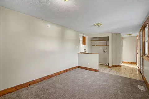 Living - 2913 Haig Ave, Kettering, OH 45419 photo 1 of 6
