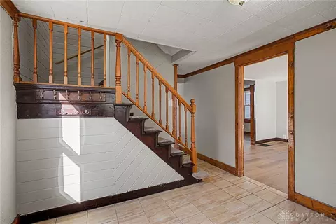 Entry Way - 2913 Haig Ave, Kettering, OH 45419 photo 7 of 8