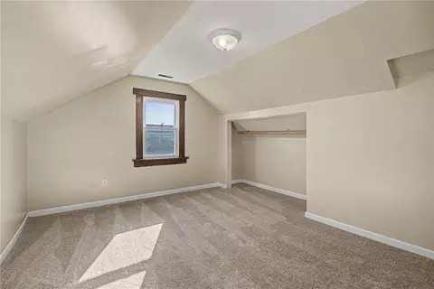 Bedroom - 2913 Haig Ave, Kettering, OH 45419 photo 2 of 12