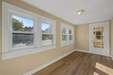 Entry Way - 2913 Haig Ave, Kettering, OH 45419 photo 5 of 8