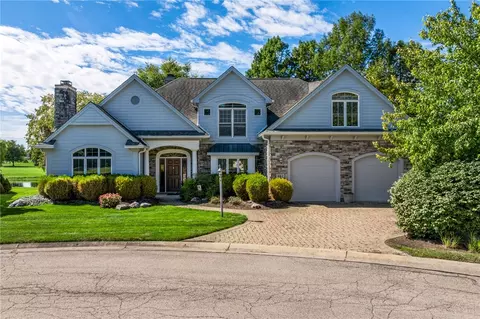 161 Wynstone Ct, Xenia, OH 45385