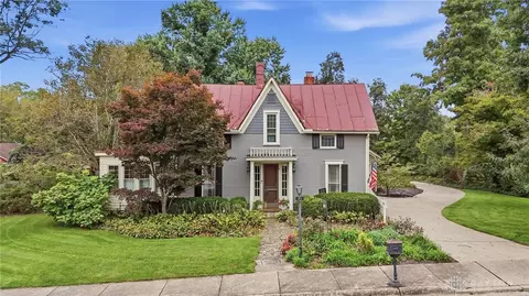371 High St, Waynesville, OH 45068