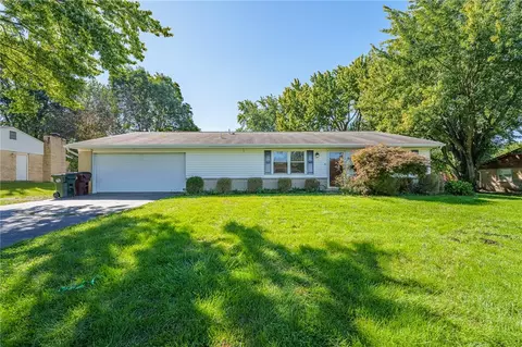 3078 Vineland Trl, Beavercreek, OH 45430
