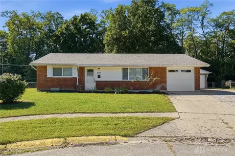 2600 Tangy Ct, Dayton, OH 45414