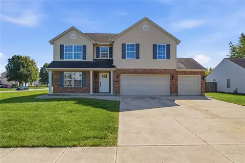 8657 Plum Creek Ct, Franklin, OH 45005