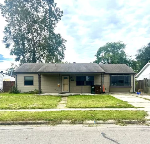 38 Regina Dr, Fairborn, OH 45324