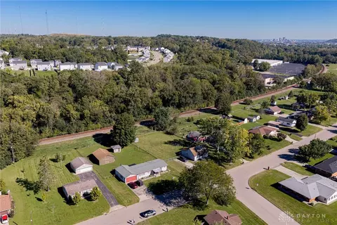 View/Area - 3561 Parallel Rd, Moraine, OH 45439 photo 4 of 4