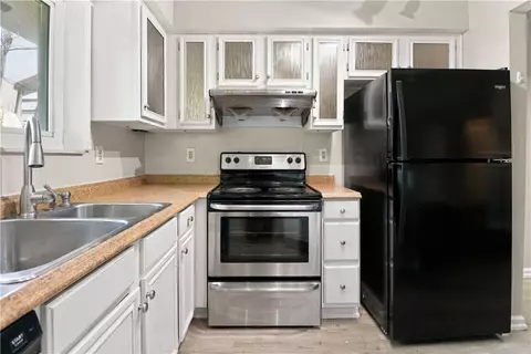 Kitchen - 1156 Captains Brg, Centerville, OH 45458 photo 3 of 3