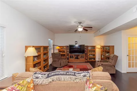 Living - 1645 Elm Brook Trl, Centerville, OH 45458 photo 2 of 2