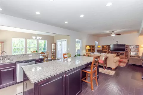 Kitchen - 1645 Elm Brook Trl, Centerville, OH 45458 photo 3 of 7