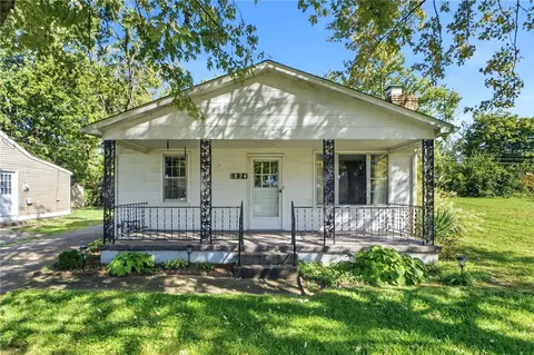 1824 Burrowes Blvd, Fairborn, OH 45324