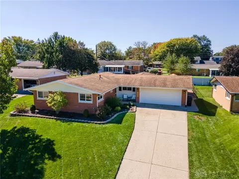 1820 Tahoe Dr, Xenia, OH 45385