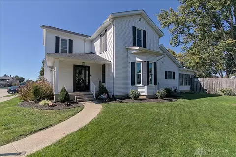 106 E Monument St, Pleasant Hill, OH 45359
