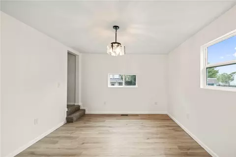 Living - 2135 Columbus Rd, Springfield, OH 45503 photo 3 of 3