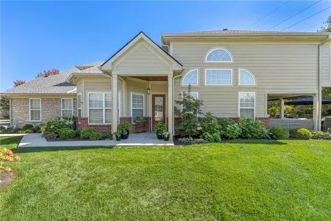 Exterior - 700 Mackenzie Ct, Centerville, OH 45458 photo 8 of 8