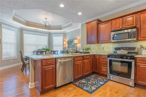 Kitchen - 700 Mackenzie Ct, Centerville, OH 45458 photo 1 of 5