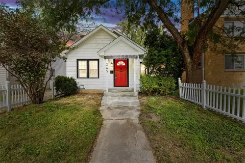 245 Victor Ave, Dayton, OH 45405