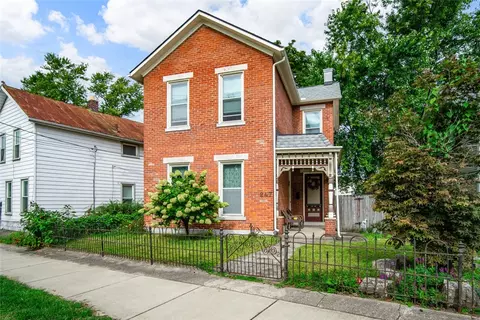 247 Oak St, Dayton, OH 45410