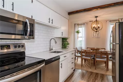 Kitchen - 2230 S Patterson Blvd #75, Kettering, OH 45409 photo 1 of 5