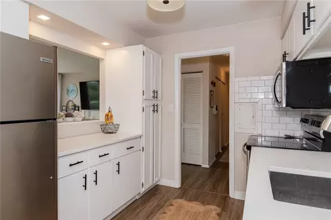 Kitchen - 2230 S Patterson Blvd #75, Kettering, OH 45409 photo 5 of 5