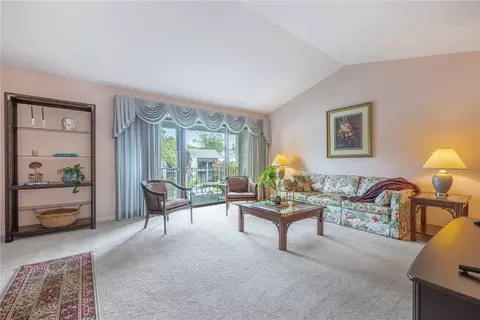 Living - 5401 Landau Dr #16, Kettering, OH 45429 photo 3 of 3