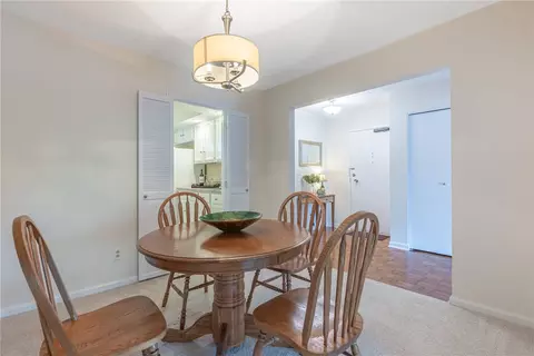 Dining - 5401 Landau Dr #16, Kettering, OH 45429 photo 3 of 3