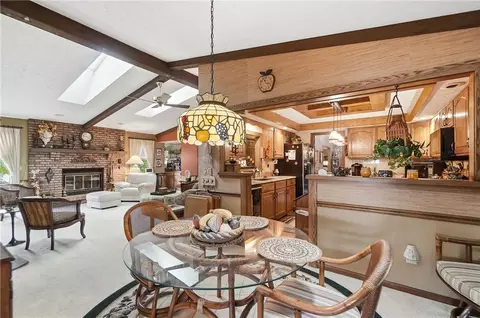 Dining - 7061 Fallen Oak, Centerville, OH 45459 photo 5 of 5