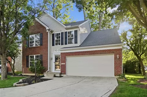 Exterior - 1559 Doddington Rd, Kettering, OH 45409 photo 2 of 7