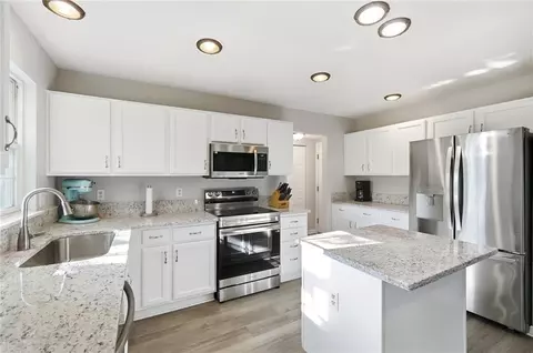 Kitchen - 1559 Doddington Rd, Kettering, OH 45409 photo 6 of 7