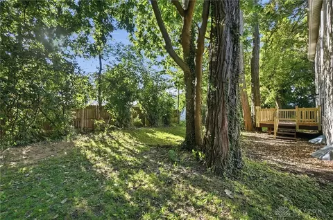 Exterior - 1559 Doddington Rd, Kettering, OH 45409 photo 5 of 7