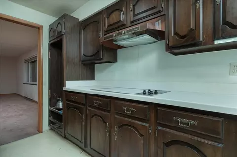 Kitchen - 1204 Chateau Dr, Kettering, OH 45429 photo 2 of 3