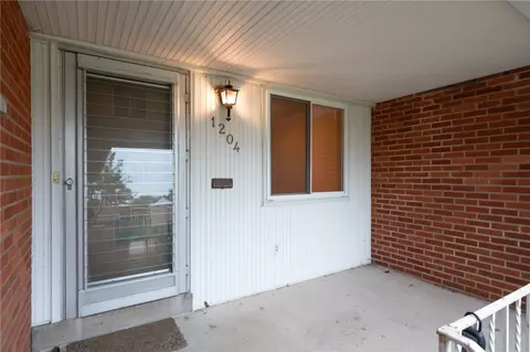 Exterior - 1204 Chateau Dr, Kettering, OH 45429 photo 3 of 7
