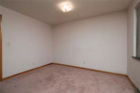 Bedroom - 1204 Chateau Dr, Kettering, OH 45429 photo 1 of 5