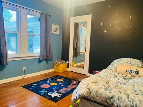 Bedroom - 2935 Robin Rd, Kettering, OH 45409 photo 1 of 3
